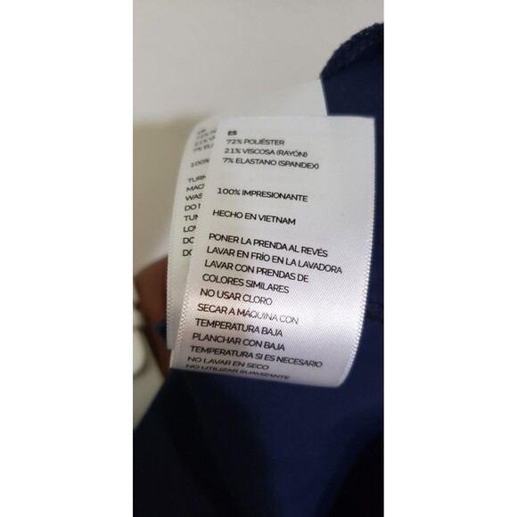 Figs Women's Casma Three-Pocket Scrub Top Navy Blue XL Short Sleeve V-Neck - Picture 6 of 6